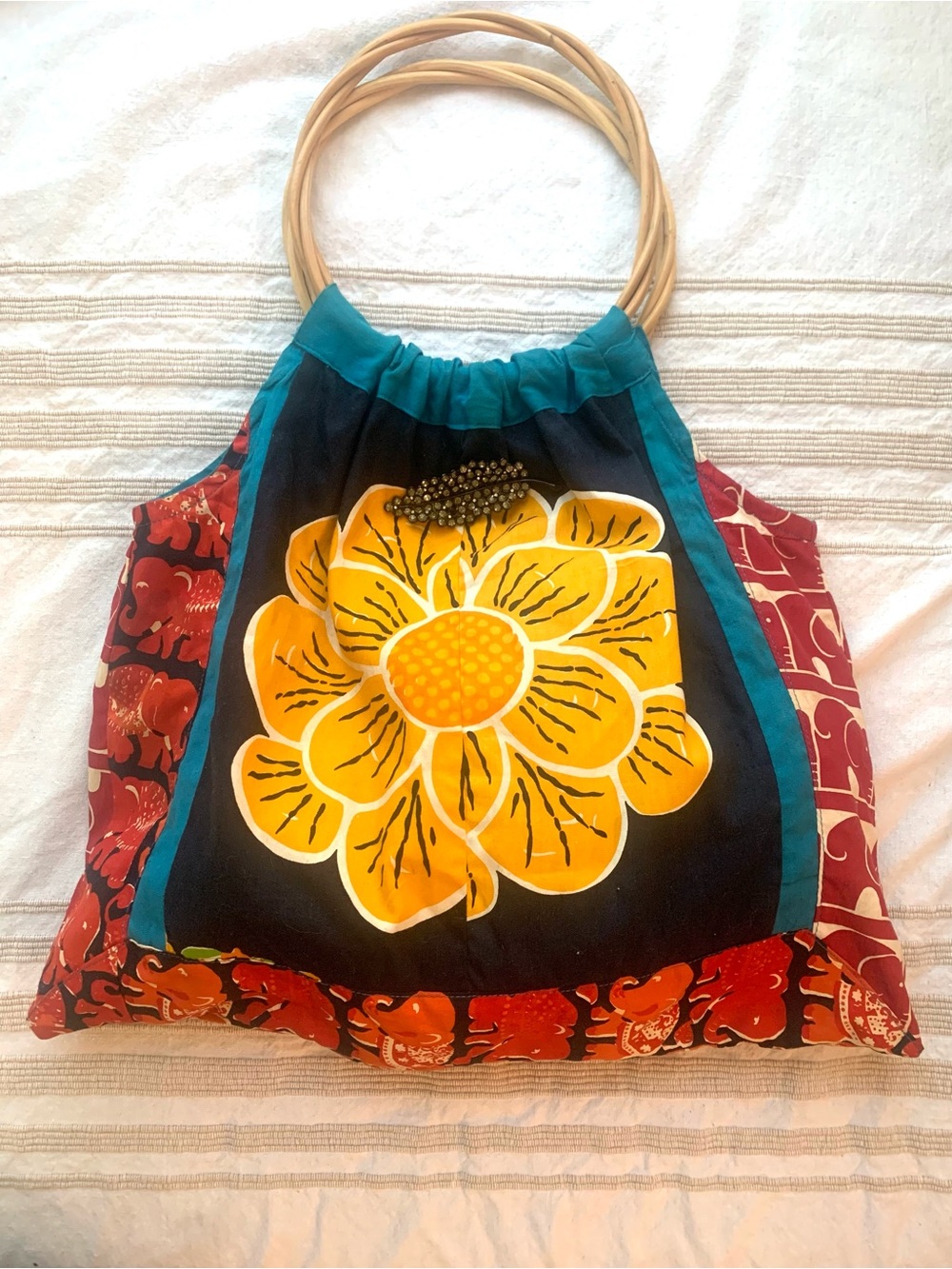 Vintage fab condition Cotton Tote Bag w/ Bamboo - shown w/ leaf crystal pin
